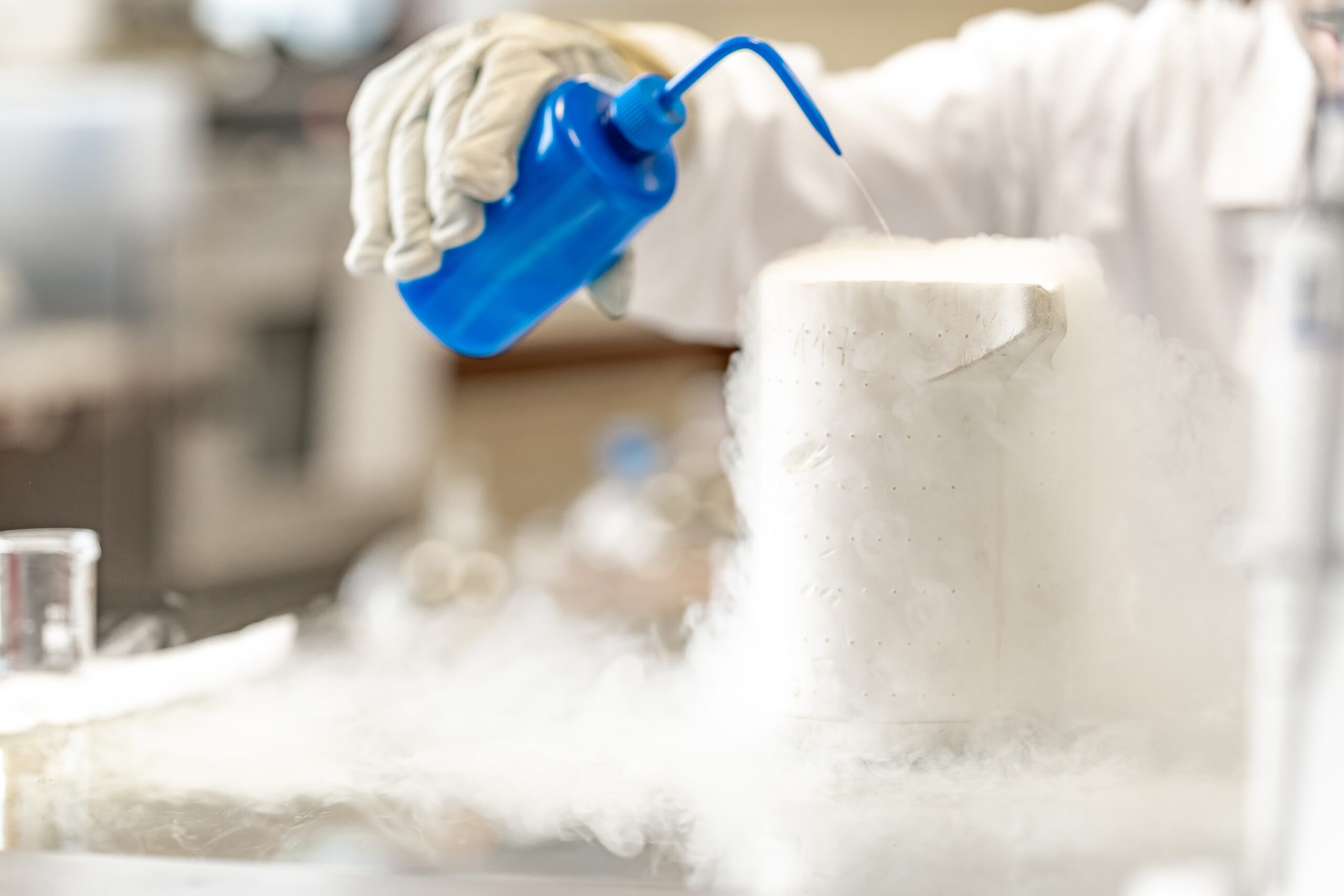 Liquid nitrogen handling by Nitro technical support